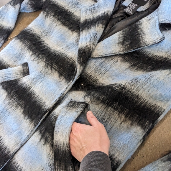 Me Jane Wool Blend Whimsical Dressy Coat Size S Blue & Black - Picture 5 of 10